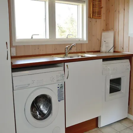 Three-bedroom Holiday In * Ringkøbing
