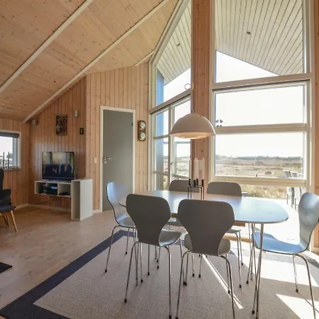 Hébergement de vacances Three-bedroom Holiday In Ringkøbing